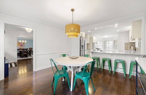 East Cobb House | Beautiful & large Newly renovated 4 Bedroom house.