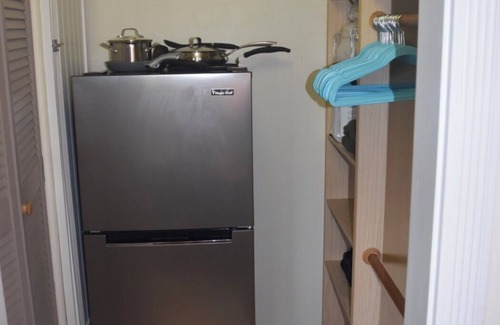 Princeville Condo | Beautiful, large studio with Mountain views from deck, beach access & A/C