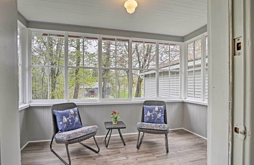Lenox House | Beautiful Lenox Home, 3 Mi to Shakespeare & Co!