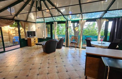 Meulan-en-Yvelines Apartment | Beautiful loft for 2 with lovely terrace in a quiet location