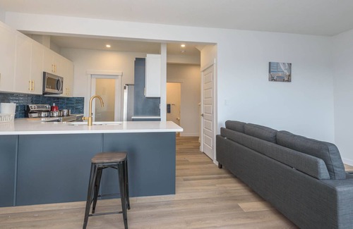 Southwest Edmonton House | Beautiful Luxury Home