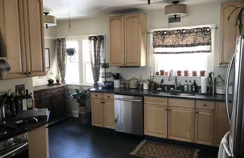 Shorewood Hotel | Beautiful Luxury Suite A Shorewood Home