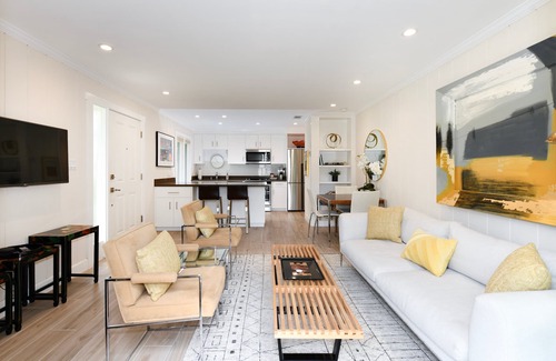 Vichy Springs Condo | Beautiful Mansion Estates at Silverado