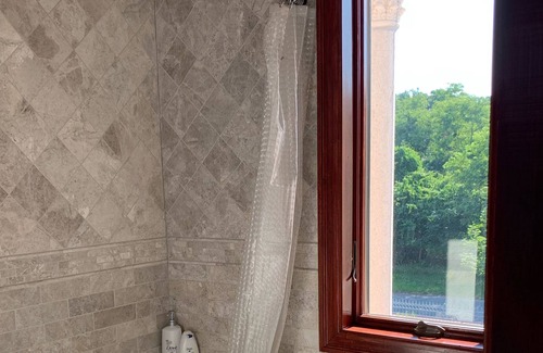 Town of Southold Town Villa | Beautiful Mediterranean villa