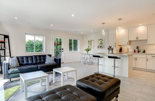 Santa Rosa House | Beautiful modern home near Sonoma, Calistoga & wineries