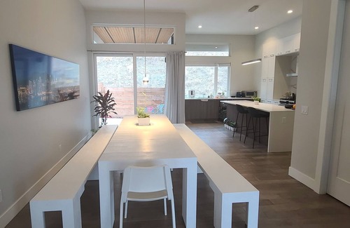 McKinley House | BEAUTIFUL MODERN WATER VIEW HOME AVAILABLE