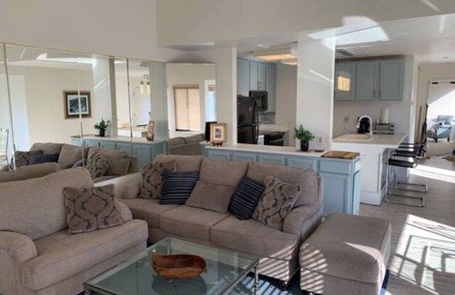 Monterey Condo | Beautiful Monterey Bay & Close to Golf!
