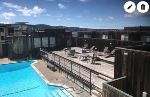 Monterey Condo | Beautiful Monterey Bay & Close to Golf!