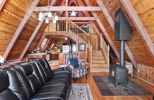 Kings Beach House | Beautiful Mountain Getaway