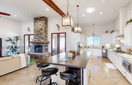 Forty Niners Country Club Estates House | Beautiful mountain view oasis with gourmet kitchen & outdoor pool access