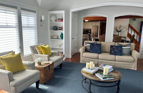 Oak Bluffs House | Beautiful MV Retreat - Central AC - Large Deck, Blue Stone Patio and Fire Pit