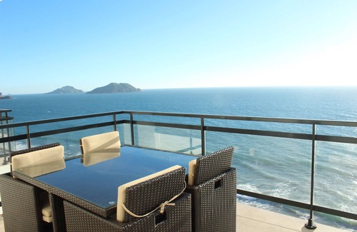 Mazatlan Condo | Beautiful New Beach condo in Pearl Tower, Mazatlan