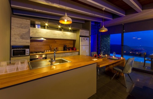 Uzumlu House | Beautiful New Comtemporary Honeymoon Villa with Secluded Pool & Panoramic Views