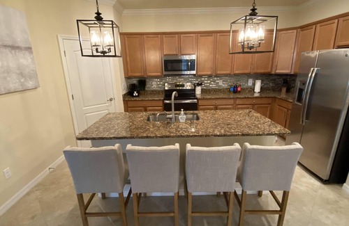 Bradenton House | Beautiful, Newer Home in River Strand! Endless Fun!