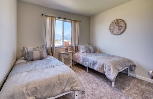 Corvallis House | Beautiful Newer Townhome Located in the Heart of Corvallis