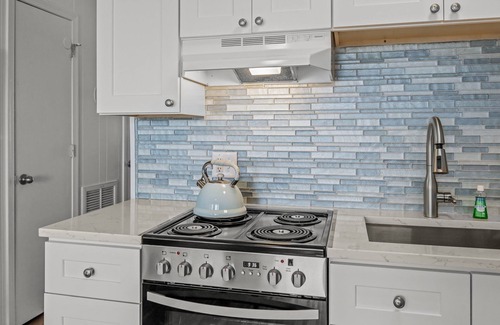 Isle of Palms Condo | Beautiful Newly Renovated Condo with Exceptional Views!