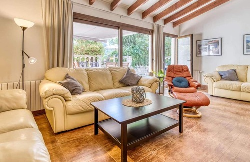 Galilea Villa | Beautiful oasis-like garden.