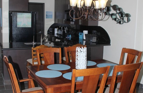 Puerto Penasco Condo | Beautiful Ocean Front, 2 Bedroom + Bonus Room - NEW LOWER RATES & DISCOUNTS