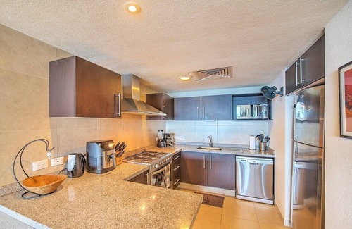 Puerto Vallarta Condo | Beautiful Ocean View Cozy Condo in Grand Venetian