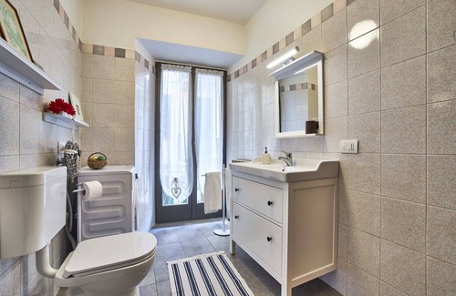 Omegna Apartment | Beautiful Omegna Apartment 2