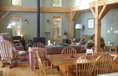 Seguin Cottage | Beautiful open concept Lake Joseph cottage with an amazing southern view!