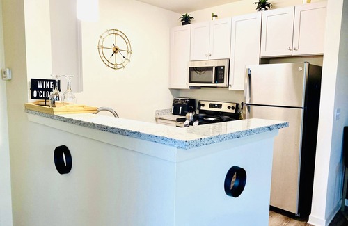 Fort Worth Apartment | Beautiful Peaceful 1 Bedroom Close To Downtown w/Garage