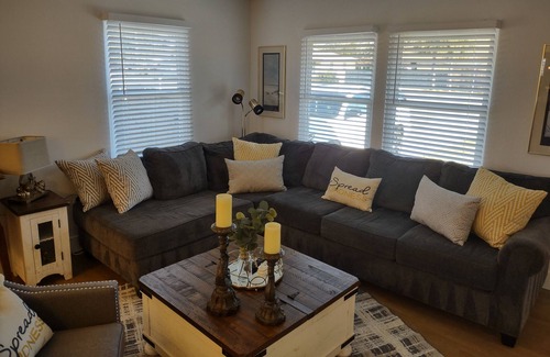West Pensacola House | Beautiful, Peaceful, Restored 1950 Bungalow!