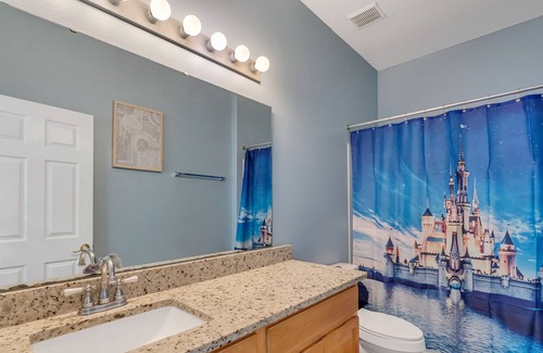 Legacy Park House | Beautiful Pirate Themed 4 BR Home Near Disney
