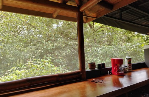 Montezuma Cabin | Beautiful place with river walk in Montezuma
