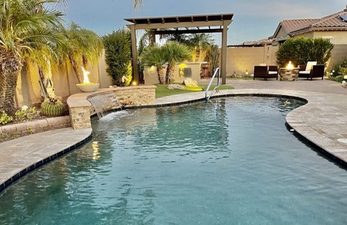 Maricopa County House | Beautiful pool home adjacent to golf courses, spring training and Super Bowl!
