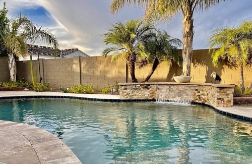 Maricopa County House | Beautiful pool home adjacent to golf courses, spring training and Super Bowl!