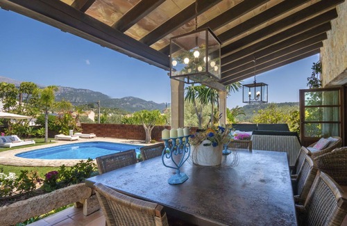 Mancor de la Vall Villa | Beautiful private villa with WIFI, private pool, A/C, TV, patio, panoramic view and parking