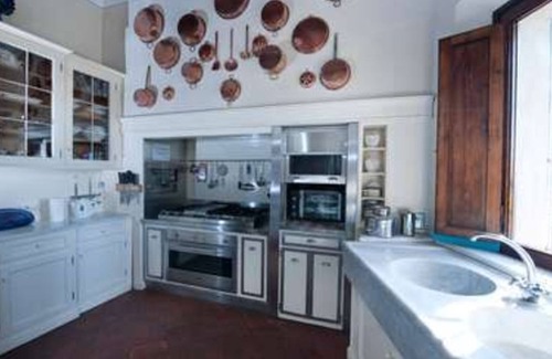 Castelfiorentino Villa | Beautiful private villa with WIFI, private pool, hot tub, A/C, TV, terrace, close to San Gimignano