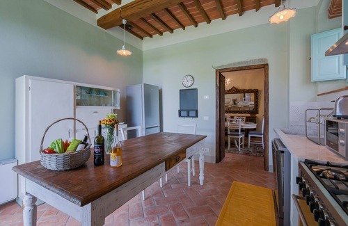 Montecchio Villa | Beautiful private villa with A/C, WIFI, private pool, TV, patio and panoramic view, close to Cor.
