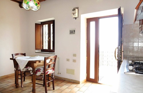 Montefiascone House | Beautiful private villa for 4 people with WIFI, TV, patio, pets allowed and parking