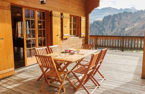 Val d'Illiez House | Beautiful private villa for 10 guests with WIFI, TV and terrace
