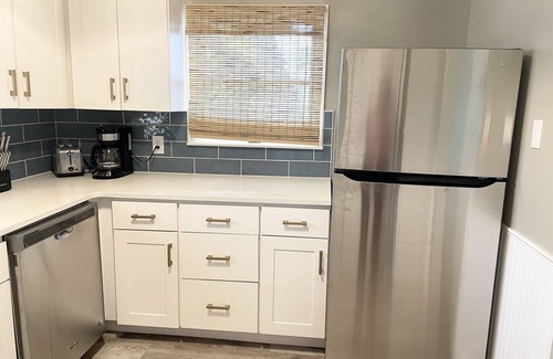 Brigantine House | Beautiful Private Condo- Newly Renovated- steps to the beach!