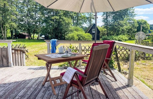 Rheinsberg House | Beautiful private villa for 2 people with TV, terrace, pets allowed and parking