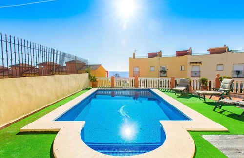 Benajarafe Apartment | Beautiful private villa for 8 people with WIFI, A/C, private pool, TV, terrace and parking
