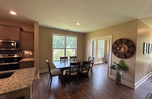 Conestee House | Beautiful private farm house in the middle of the city
