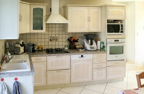Montcabrier Villa | Beautiful private villa for 6 guests with private pool, WIFI, TV, terrace and parking