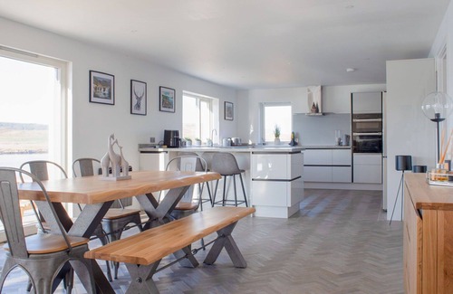 Greshornish House | Beautiful private villa for 6 people with WIFI, TV and parking