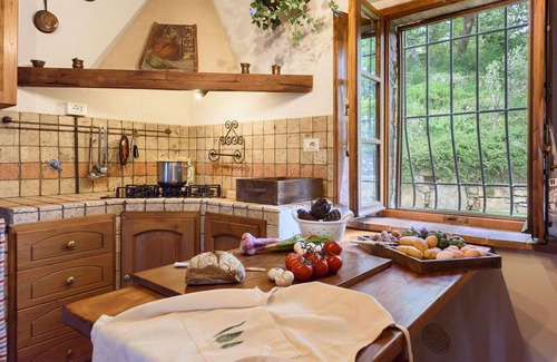 Castellina in Chianti Villa | Beautiful private villa with A/C, private pool, WIFI, TV, veranda and parking, close to Siena