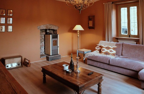 Dego House | Beautiful private villa for 6 guests with private pool, WIFI, patio, panoramic view and parking