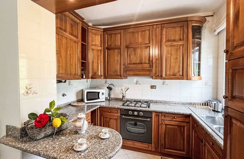 Giustenice House | Beautiful private villa for 5 guests with WIFI, terrace, pets allowed, panoramic view and parking
