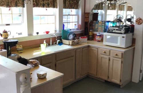Searsport Cottage | Beautiful, Private Oceanfront Cottage on Penobscot Bay