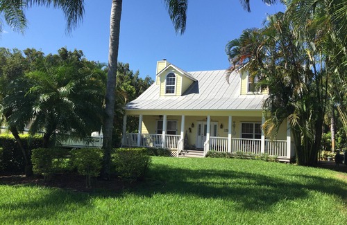 Jensen Beach House | Beautiful private home Heated pool/waterfall & only 5 min to the local beaches.