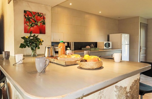 Trevou-Treguignec Villa | Beautiful private villa for 10 people with WIFI, TV, terrace, pets allowed and parking