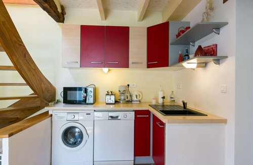 Saint-Jean-du-Doigt Villa | Beautiful private villa for 2 guests with WIFI, TV, patio and pets allowed
