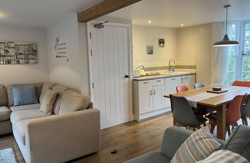 Mevagissey House | Beautiful private villa for 14 people with WIFI, TV and terrace